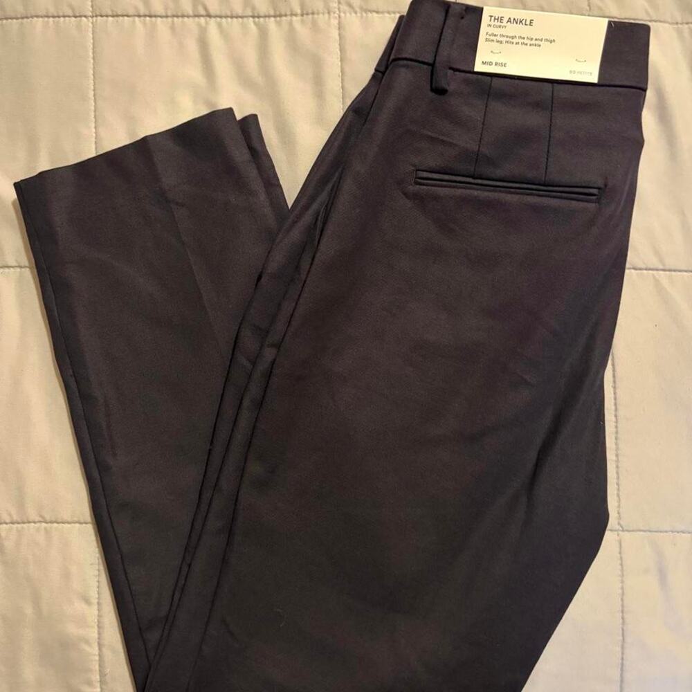 Ann Taylor - The Ankle In Curvy Petite